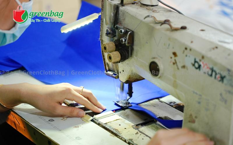 greenclothbag-cong-ty-san-xuat-tui-vai-balo-gia-re-uy-tin-2